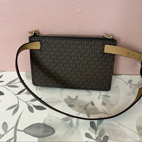Michael Korrs Brown Belt Bag with Gold Chain XS - Picture 3 of 3